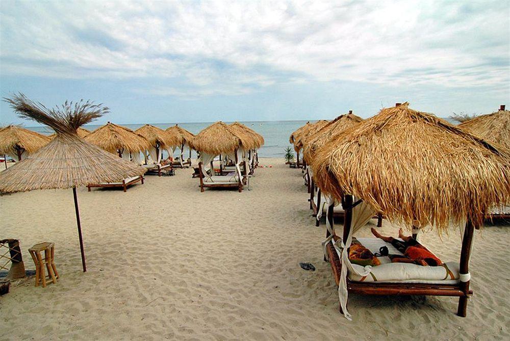 Andalucia Beach Hotel النايت المظهر الخارجي الصورة