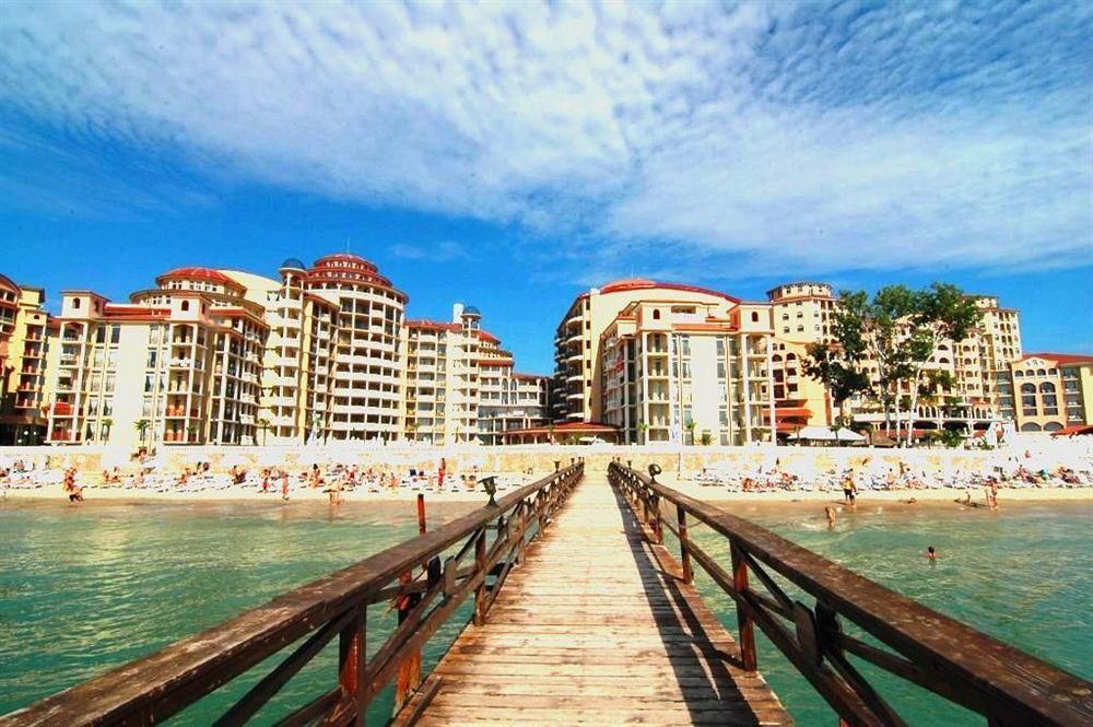 Andalucia Beach Hotel النايت المظهر الخارجي الصورة