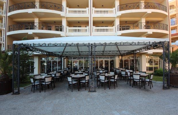 Andalucia Beach Hotel النايت المظهر الخارجي الصورة