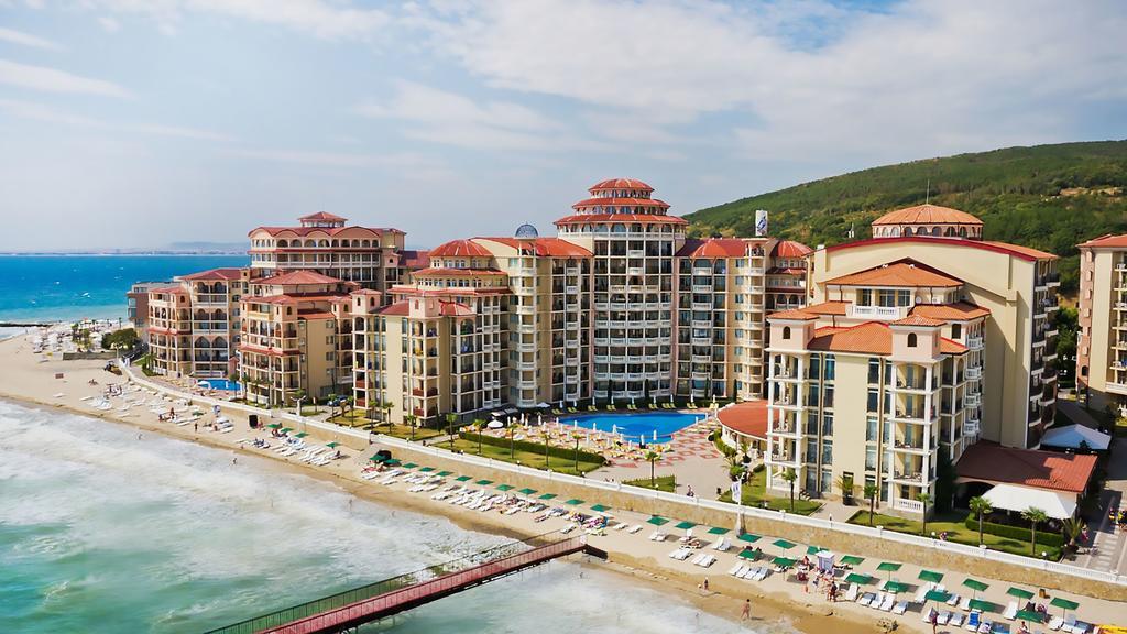 Andalucia Beach Hotel النايت المظهر الخارجي الصورة