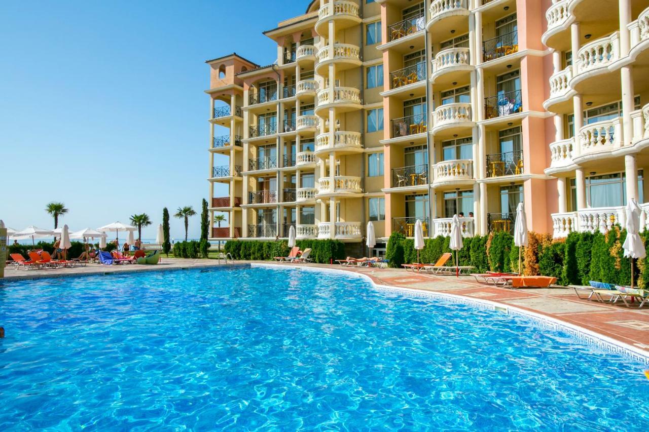 Andalucia Beach Hotel النايت المظهر الخارجي الصورة